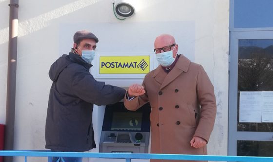 Vobbia Inaugurato Il Nuovo Atm Postamat Tg Poste Le Notizie Di