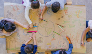 Ambiente e futuro, parola ai bambini con un’opera d’arte interattiva