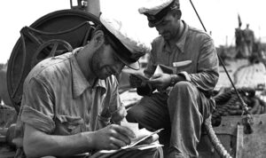 Le Poste durante le guerre: il filo della corrispondenza che ha unito il fronte e gli affetti