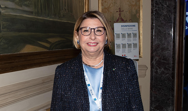 La Presidente Maria Bianca Farina: “Poste Italiane è una bandiera che onora il Paese”