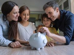 Economia: il risparmio accumulato dalle famiglie durante la crisi sostiene i consumi
