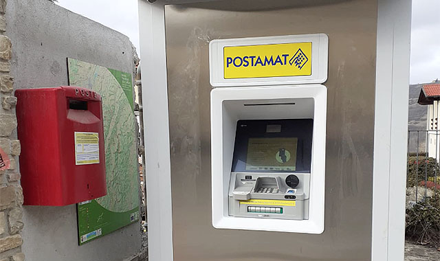 Un nuovo ATM Postamat a Paroldo