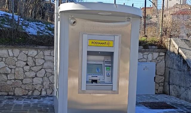 Un nuovo ATM Postamat a Castel del Giudice