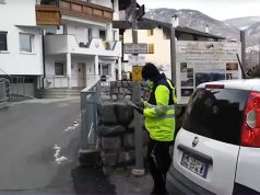 Alto Adige, la vita del portalettere nel paesino senza numeri civici