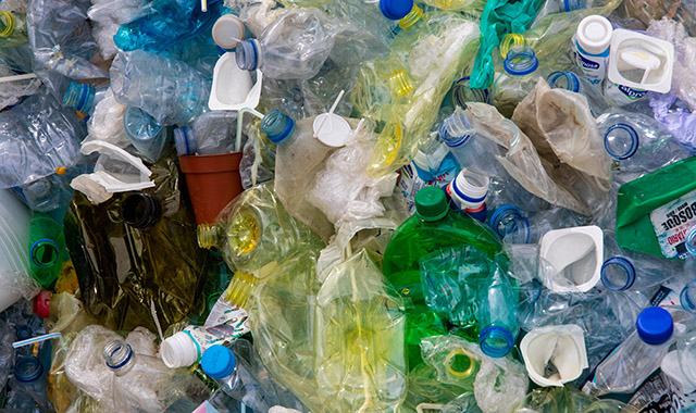 Rifiuti: già 10mila i cestini RiVending per il riciclo di plastica
