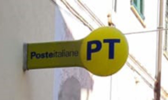 Abbattute barriere architettoniche nell’Ufficio Postale di Monforte d’Alba