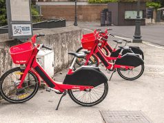 Mobilità sostenibile: a Roma lo sharing di bici e monopattini è un successo