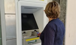 Cosa è possibile fare dagli sportelli automatici ATM Postamat
