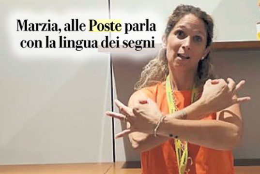 Palermo, allo sportello con la lingua dei segni: “Poste aiuta a superare le barriere”