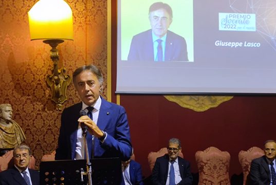 Poste Italiane's Co-General Manager, Giuseppe Lasco, receives the Socrates Award for Meritocracy