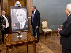 Mattarella e il francobollo commemorativo dedicato ad Antonio Segni