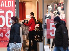 Saldi: a Milano si prevede una crescita della spesa oltre il 10%