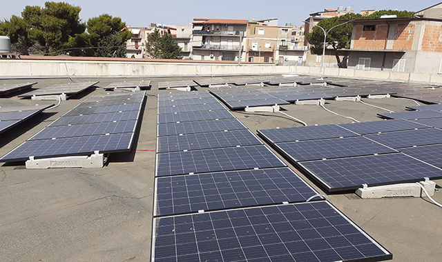 Sostenibilità: per Poste nuovo impianto fotovoltaico ad Agrigento