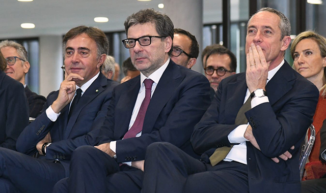 Il Ministro Giorgetti: Poste porto sicuro per i risparmi degli italiani