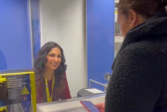 L’inclusione in Poste Italiane passa per l’ufficio postale multietnico di Modena
