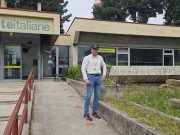 All’ufficio postale di Policoro con Pasquale, l’artista lucano che sogna di esporre al MoMa
