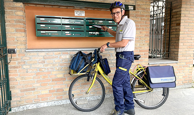 Voghera e Garlasco: a Pavia il recapito di Poste è in bicicletta: