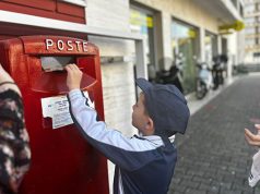 Una giornata all’ufficio postale, così i bambini si avvicinano alla filatelia