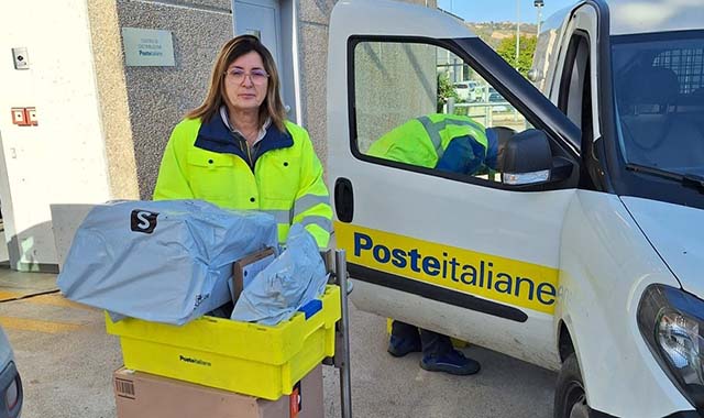 Fermo, la logistica di Poste pronta al periodo di picco: ecco le forze in campo